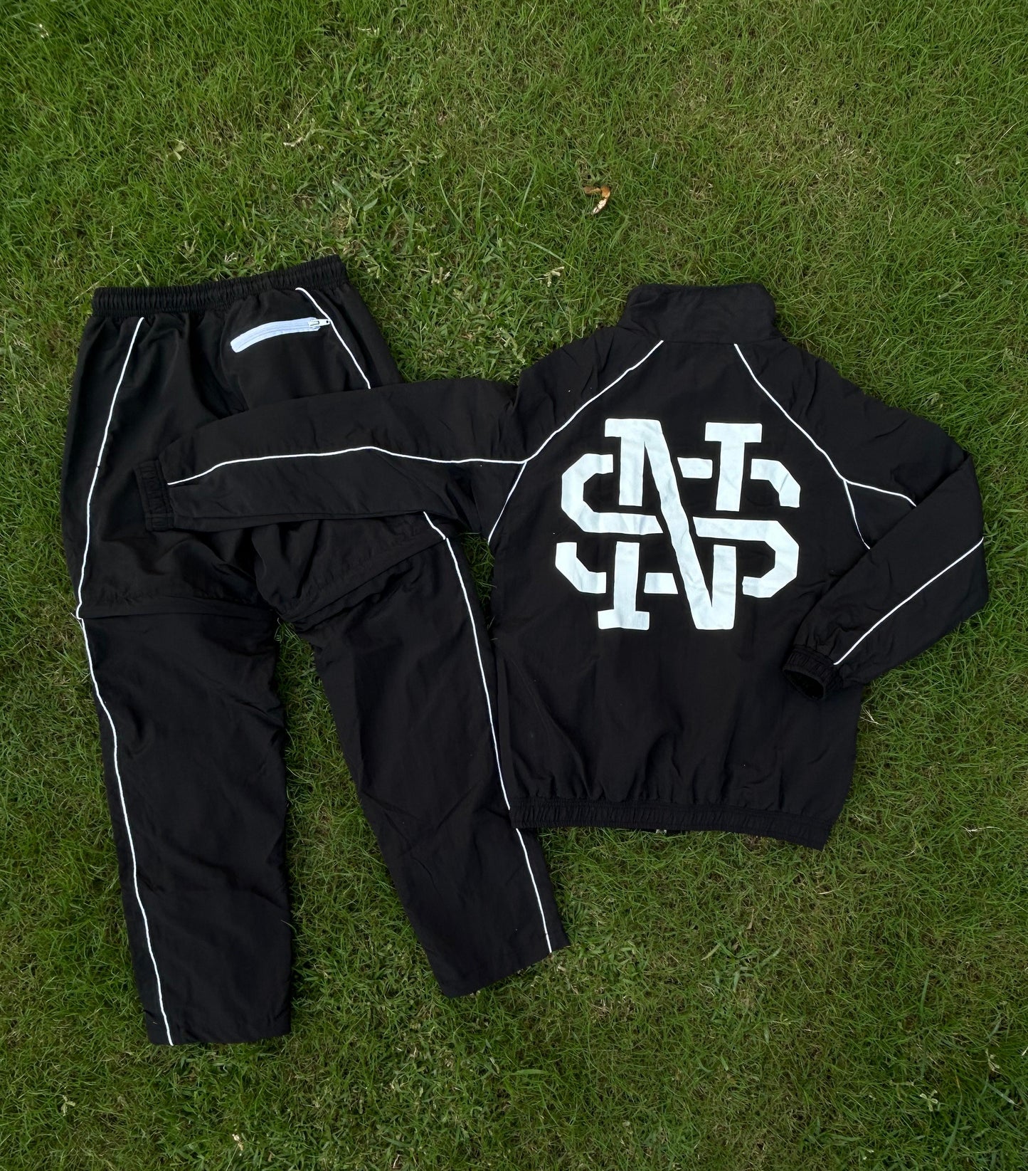 INSIDEOUT tracksuit (Preorder price )